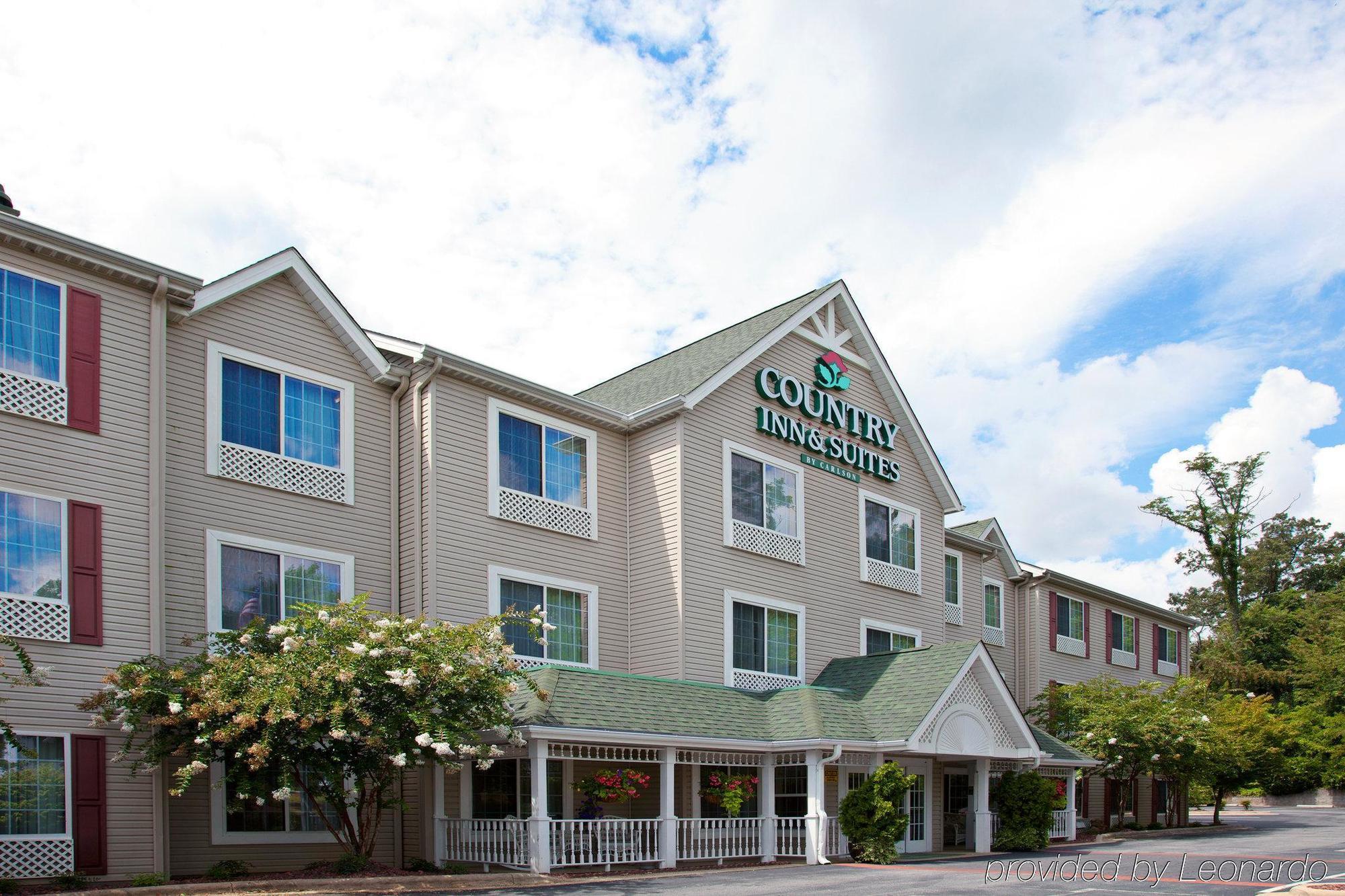 Country Inn & Suites By Radisson, Asheville - Outlet Mall Exterior photo