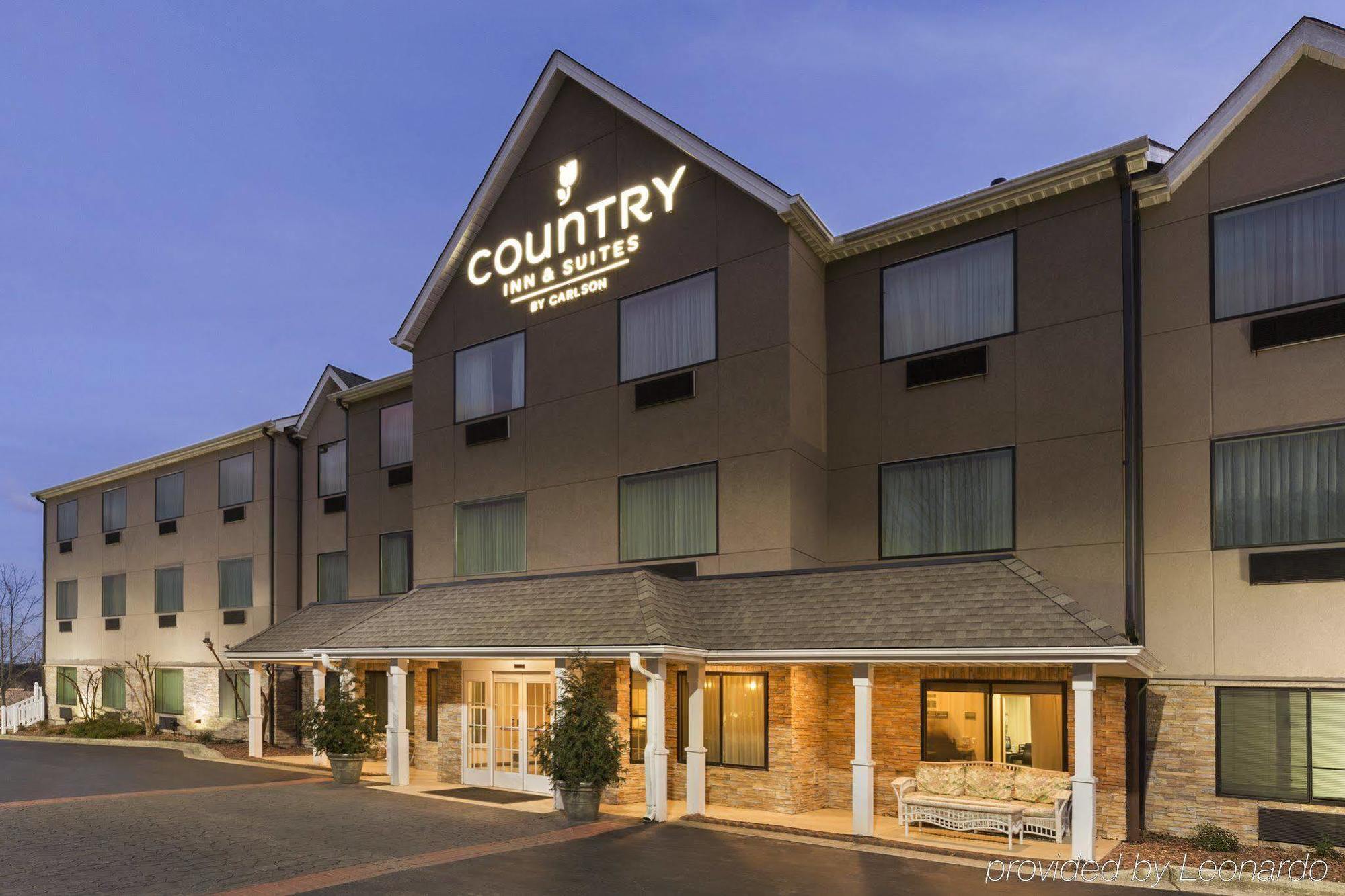 Country Inn & Suites By Radisson, Asheville - Outlet Mall Exterior photo